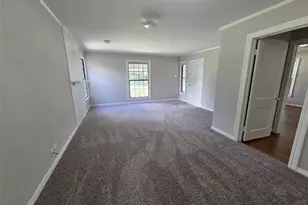 1309 Shady Ln, Garland, TX 75042 - Photo 6