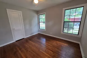 1309 Shady Ln, Garland, TX 75042 - Photo 16