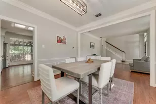 7713 Pine St, Irving, TX 75063 - Photo 10