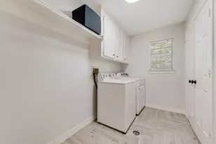 7713 Pine St, Irving, TX 75063 - Photo 20