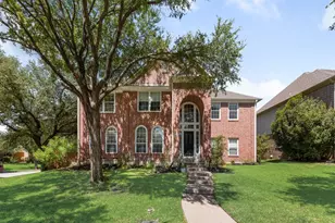 7713 Pine St, Irving, TX 75063 - Photo 1
