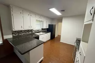 1227 Park Center St, Benbrook, TX 76126 - Photo 4