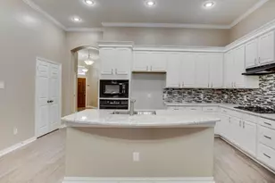 4513 Rock Creek Ln, Frisco, TX 75034 - Photo 8