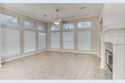 4513 Rock Creek Lane, Frisco, TX 75034 - Photo 4