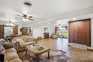 1670 Alexander Rd, Stephenville, TX 76401 - Photo 4