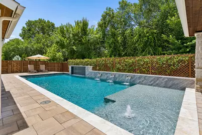 801 Glendevon Drive, McKinney, TX 75071 - Photo 30