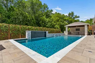801 Glendevon Dr, McKinney, TX 75071 - Photo 2