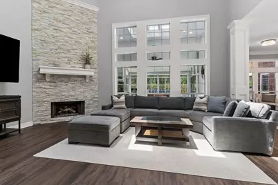 801 Glendevon Drive, McKinney, TX 75071 - Photo 6
