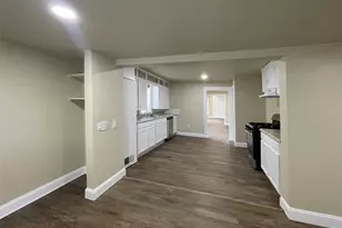1107 Hall St, McKinney, TX 75069 - Photo 4