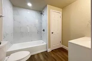 1107 Hall St, McKinney, TX 75069 - Photo 10