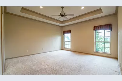 2300 E Emerald Bend Court, Granbury, TX 76049 - Photo 14