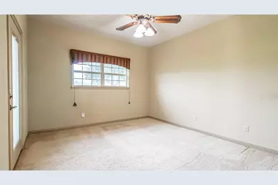 2300 E Emerald Bend Court, Granbury, TX 76049 - Photo 22