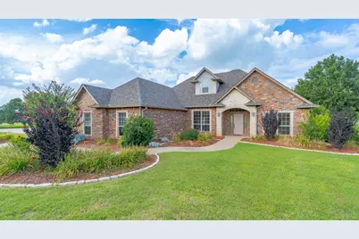 2300 E Emerald Bend Court, Granbury, TX 76049 - Photo 2
