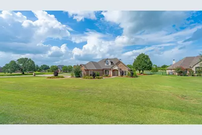 2300 E Emerald Bend Court, Granbury, TX 76049 - Photo 38