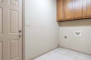 2300 E Emerald Bend Ct, Granbury, TX 76049 - Photo 26