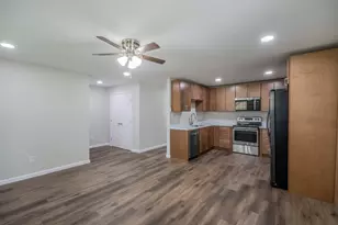 4901 Curzon Ave, Fort Worth, TX 76107 - Photo 4
