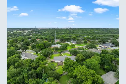 1124 Sierra Drive, Woodway, TX 76712 - Photo 34