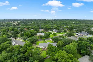 1124 Sierra Dr, Woodway, TX 76712 - Photo 34