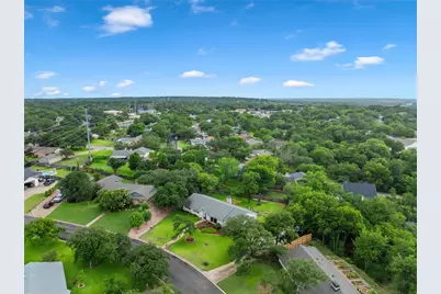 1124 Sierra Drive, Woodway, TX 76712 - Photo 32
