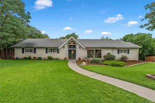 1124 Sierra Dr, Woodway, TX 76712 - Photo 2