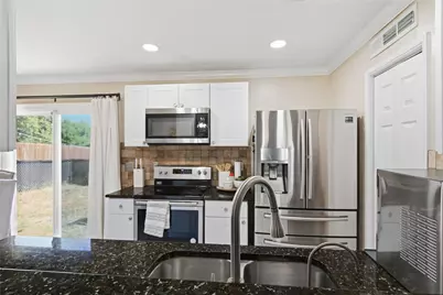 2326 Idlewood Drive, Arlington, TX 76014 - Photo 10