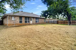 612 N Ave C, Springtown, TX 76082 - Photo 16