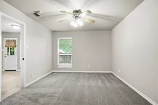 612 N Ave C, Springtown, TX 76082 - Photo 8