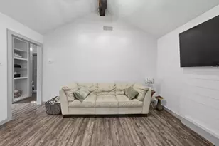 304 Cherry St, Weatherford, TX 76086 - Photo 8