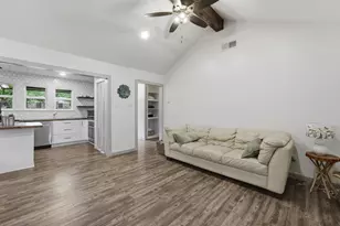 304 Cherry St, Weatherford, TX 76086 - Photo 10