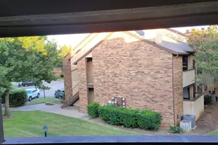 2103 Friendly Dr, Arlington, TX 76011 - Photo 14