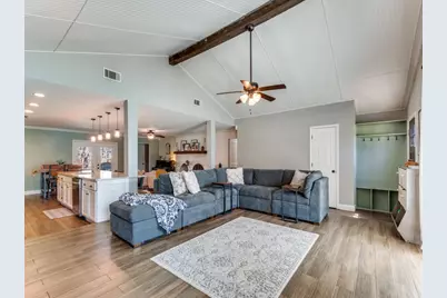 716 Thousand Oaks Drive, Hurst, TX 76054 - Photo 6