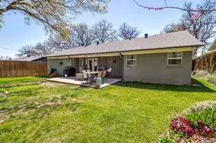 716 Thousand Oaks Dr, Hurst, TX 76054 - Photo 30