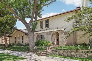 2059 Embassy Way, Carrollton, TX 75006 - Photo 6