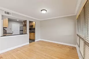 906 Canal St, Irving, TX 75063 - Photo 8
