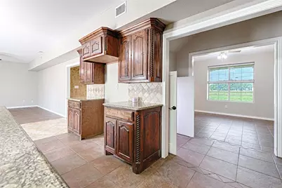 8700 Sallys Way, Alvarado, TX 76009 - Photo 14