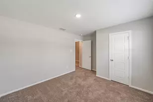 1207 Putnam St, Mansfield, TX 76063 - Photo 4