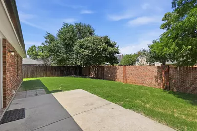1204 Wentwood Drive, Corinth, TX 76210 - Photo 32