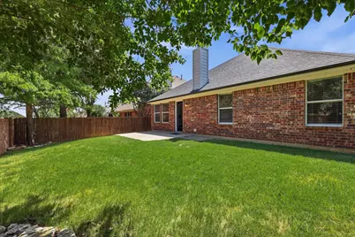 1204 Wentwood Drive, Corinth, TX 76210 - Photo 36