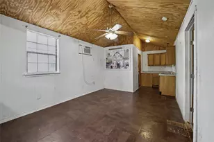 1304 Terry Dr, Willow Park, TX 76008 - Photo 18