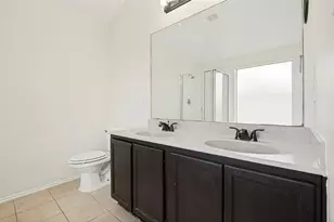 614 Hearthstone Dr, Lancaster, TX 75146 - Photo 14