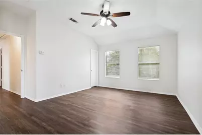 614 Hearthstone Drive, Lancaster, TX 75146 - Photo 16