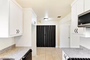 3700 Griggs Ave, Fort Worth, TX 76119 - Photo 16
