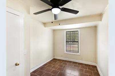 3700 Griggs Avenue, Fort Worth, TX 76119 - Photo 12
