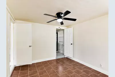3700 Griggs Avenue, Fort Worth, TX 76119 - Photo 8