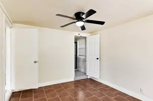 3700 Griggs Ave, Fort Worth, TX 76119 - Photo 8