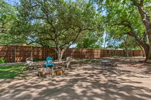 100 N Gentle Dr, Richardson, TX 75080 - Photo 34