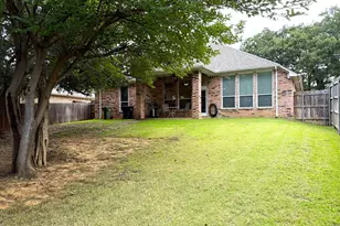 6506 Bluebird Dr, Arlington, TX 76001 - Photo 18