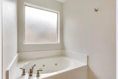 213 Carriage Drive, Willow Park, TX 76087 - Photo 10