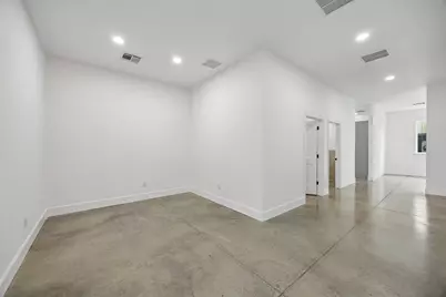 908 Cresthaven Drive #200, Euless, TX 76040 - Photo 10