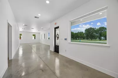 908 Cresthaven Drive #200, Euless, TX 76040 - Photo 4